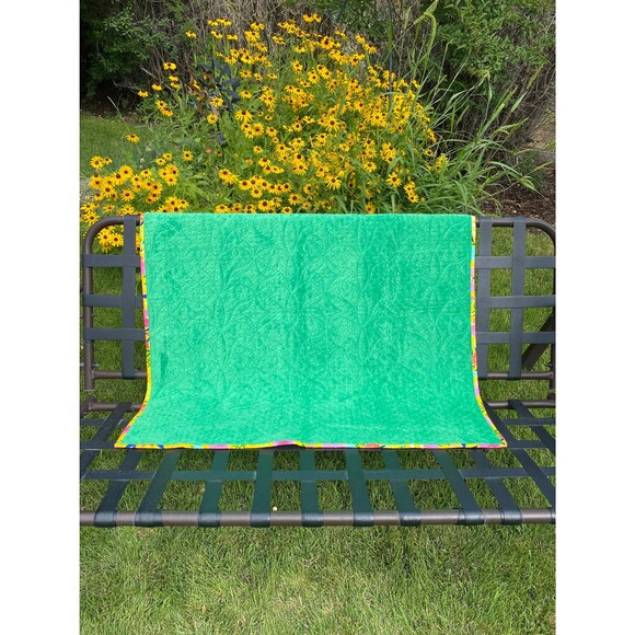 Patchwork Bright Summer Baby or Toddler Quilt with a mini pillow - one of a kind - Picture 8 of 12